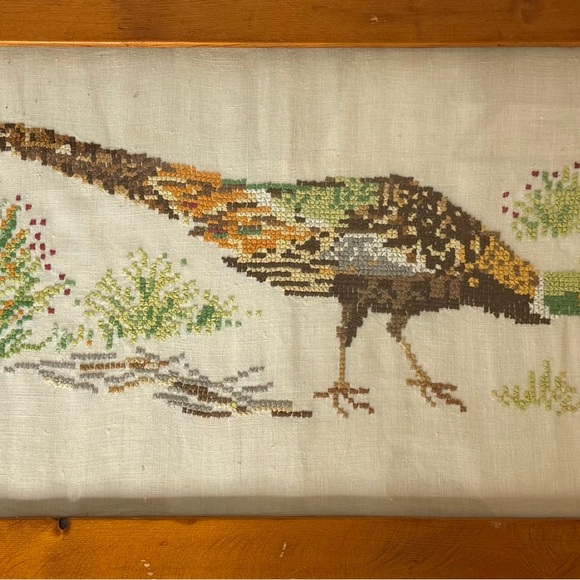 Handcrafted pheasant Bird Embroidery Art - Multicolor - Picture 2 of 2